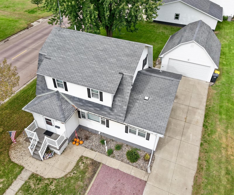 1124 6th St, Westbrook, MN 56183