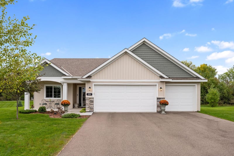331 Riverview Cir, Hanover, MN 55341