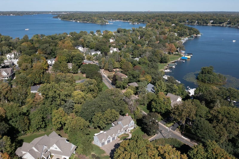 20265 Cottagewood Rd, Deephaven, MN 55331