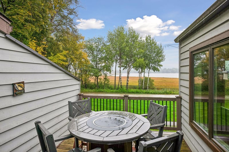 459 W Eagle Lake Dr, Maple Grove, MN 55369