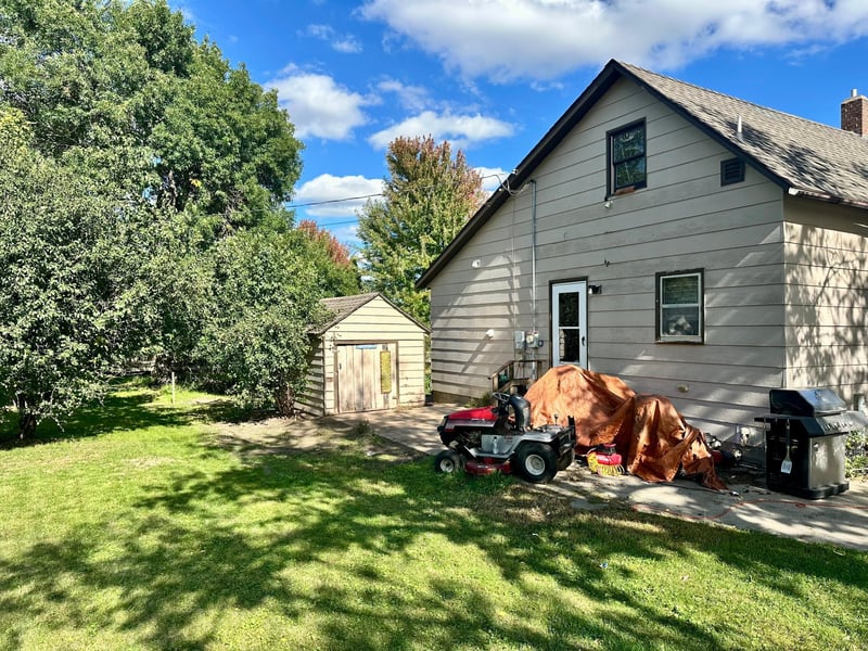 222 Cedar Ave NE, Wadena, MN 56482