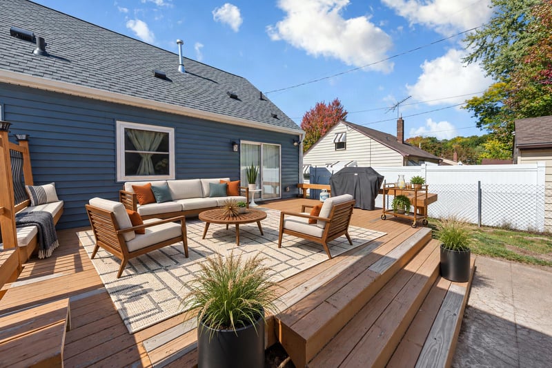 1531 Roosevelt Ave, Red Wing, MN 55066