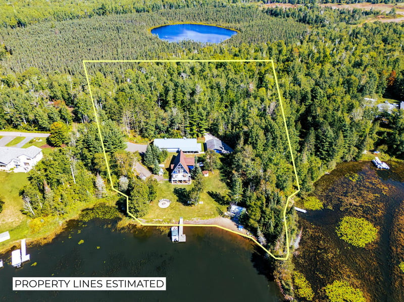 5226 Pontoon Bay Rd, Duluth, MN 55803