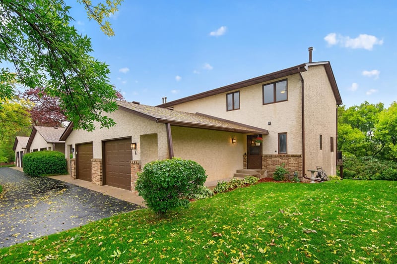 149 Riverview Dr #6, Monticello, MN 55362