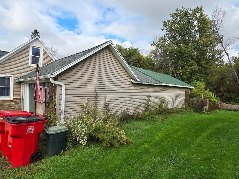 16 4th Ave SE, Dodge Center, MN 55927
