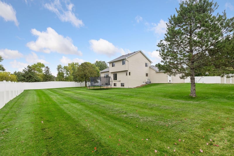 4181 Jason Ct NE, Saint Michael, MN 55376