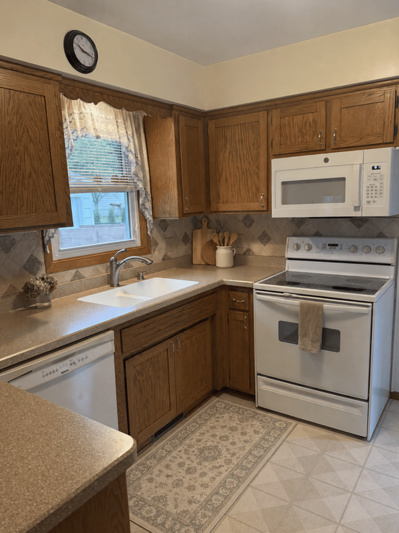 926 16 1/2 St SE, Rochester, MN 55904