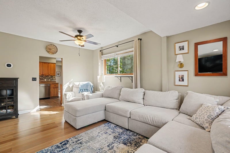 3905 Cedar Ave S, Minneapolis, MN 55407