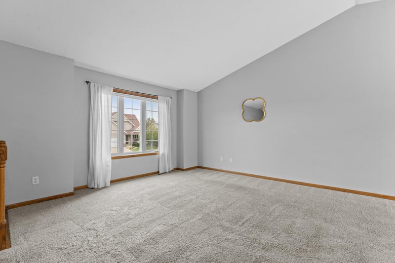 6159 Hillsboro Dr NW, Rochester, MN 55901