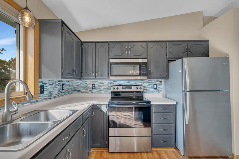 1104 E Able St, Saint Joseph, MN 56374