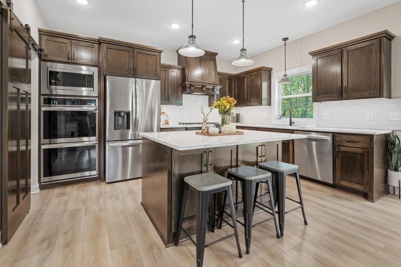 5862 Hidden Ln, South Haven, MN 55382