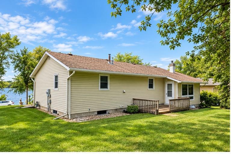 1240 W Lake Cowdry Rd NW, Alexandria, MN 56308
