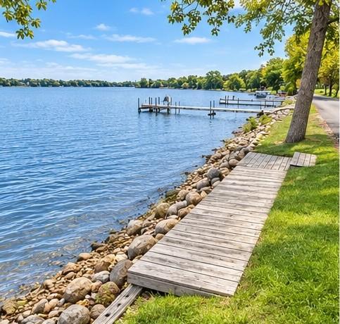 1240 W Lake Cowdry Rd NW, Alexandria, MN 56308