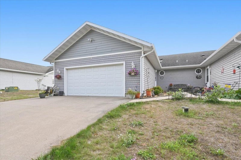 11540 E Camp Nebagamon Dr, Lake Nebagamon, WI 54849