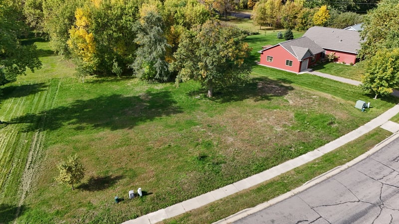 2355 Providence Pl NE, Sauk Rapids, MN 56379