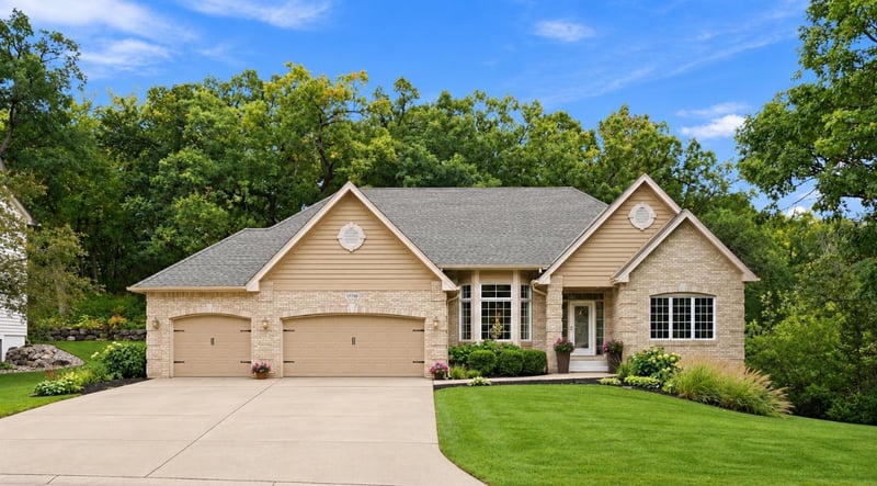 17700 Layton Pa, Lakeville, MN 55044