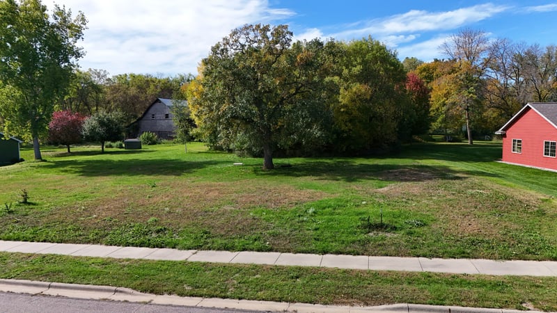 2359 Providence Pl NE, Sauk Rapids, MN 56379