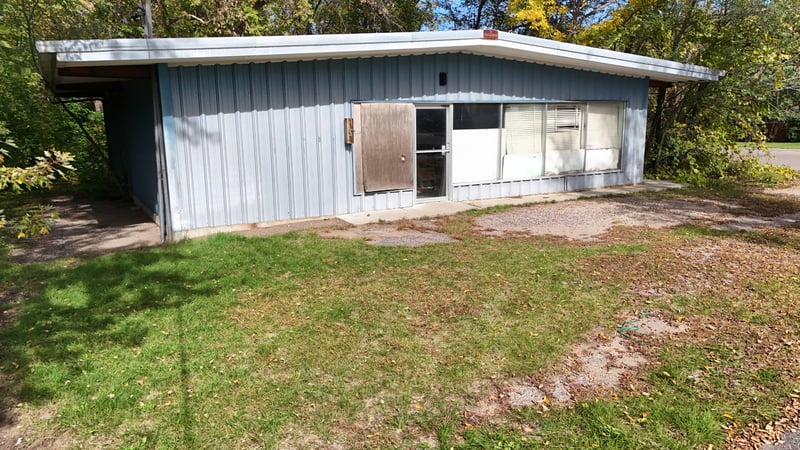 223 5th St S, Sauk Rapids, MN 56379