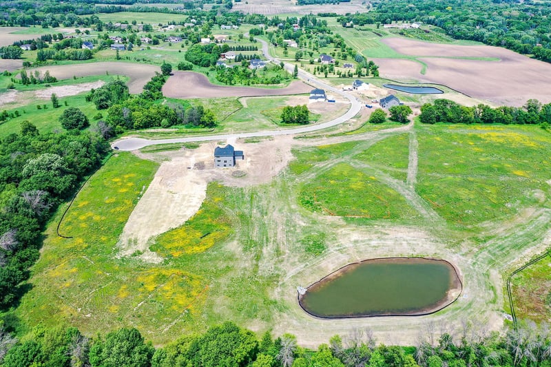 10140 Heather Ln, Corcoran, MN 55374