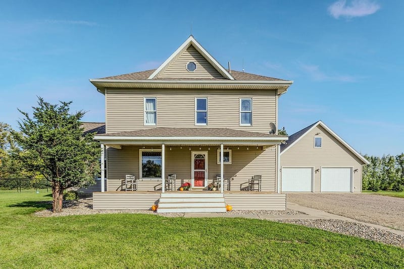 10060 80th St SE, Maynard, MN 56260