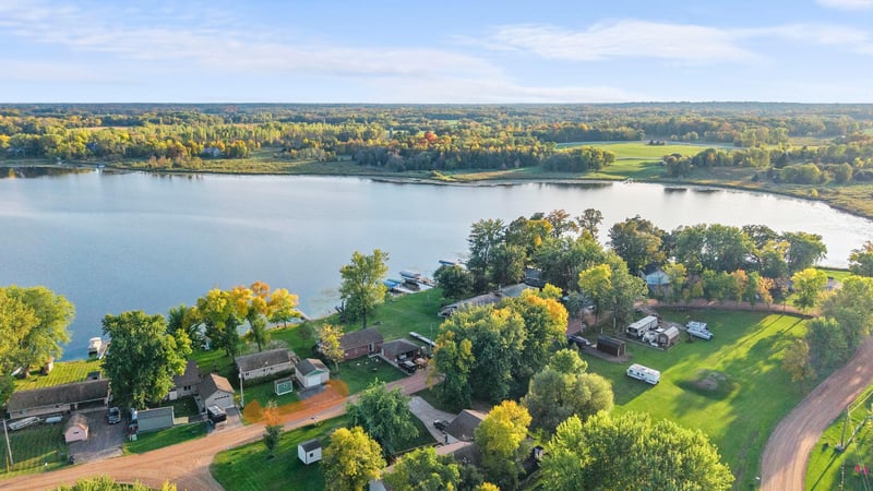 44854 Bending Cir, Harris, MN 55032