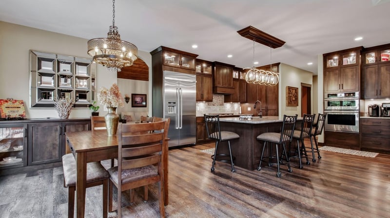 S9165 Lowes Creek Rd, Eleva, WI 54738
