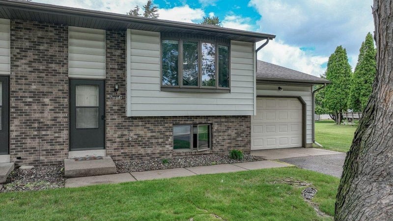 816-818 Dorbe St, Eau Claire, WI 54701