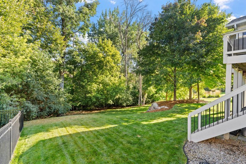 17276 62nd Ave N, Maple Grove, MN 55311