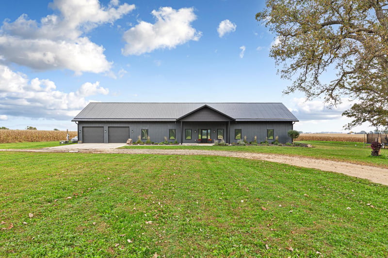 7403 SE 89th Ave, Claremont, MN 55924