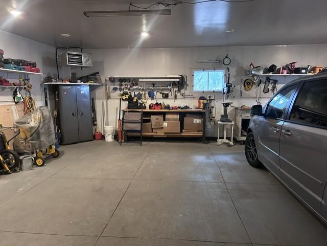 911 3rd Ave NW, Austin, MN 55912