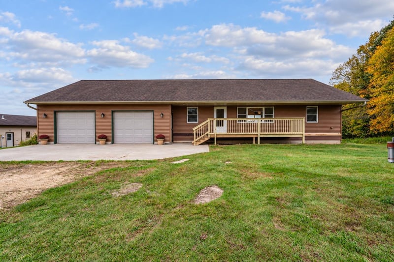 N4675 330th St, Menomonie, WI 54751