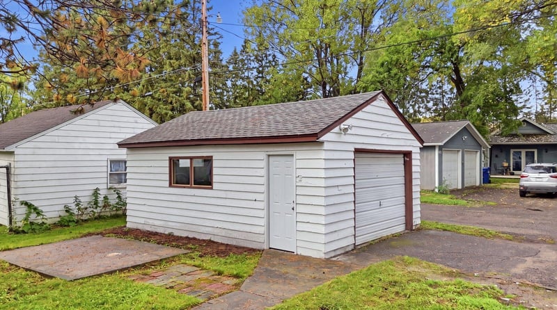 3813 3rd Ave W, Hibbing, MN 55746