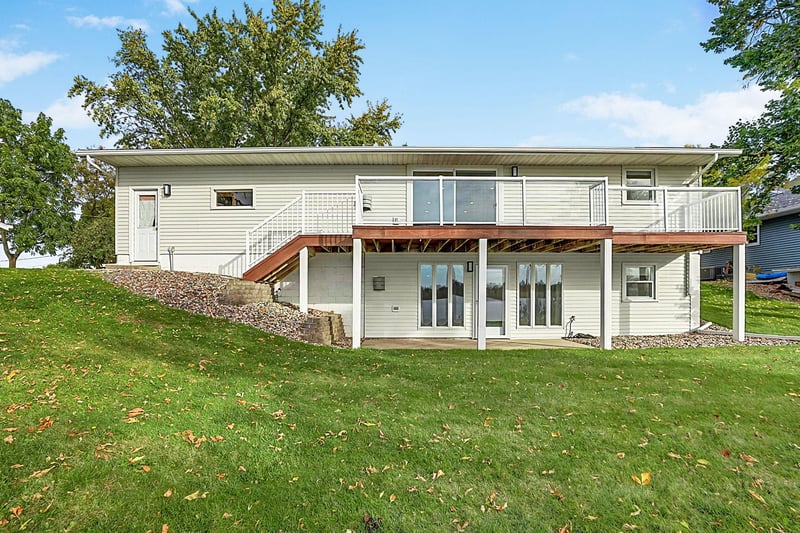 17605 Finch Ct, Cold Spring, MN 56320