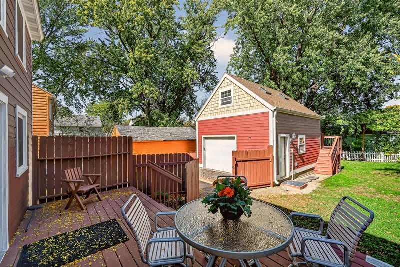 915 9 1/2 St SE, Rochester, MN 55904