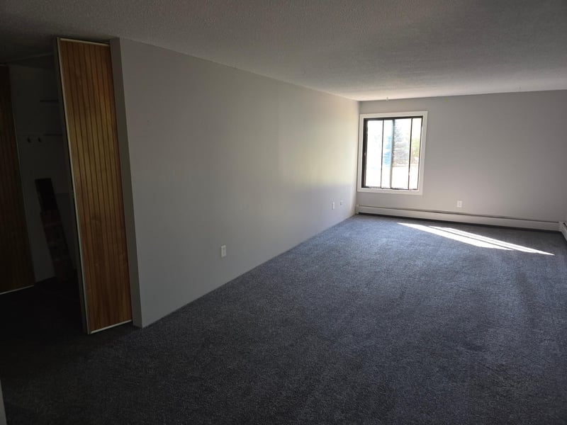 3421 Kent St #509, Shoreview, MN 55126