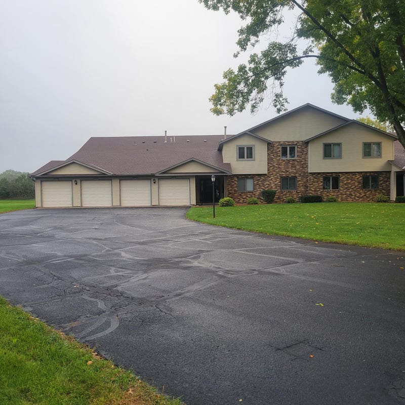 1539 14th St SE, Saint Cloud, MN 56304