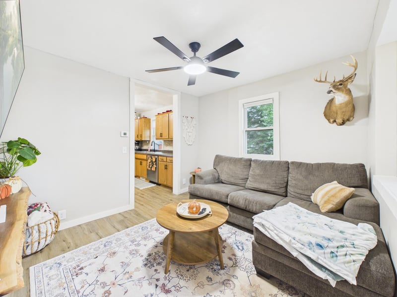 130 4th Ave S, Foley, MN 56329