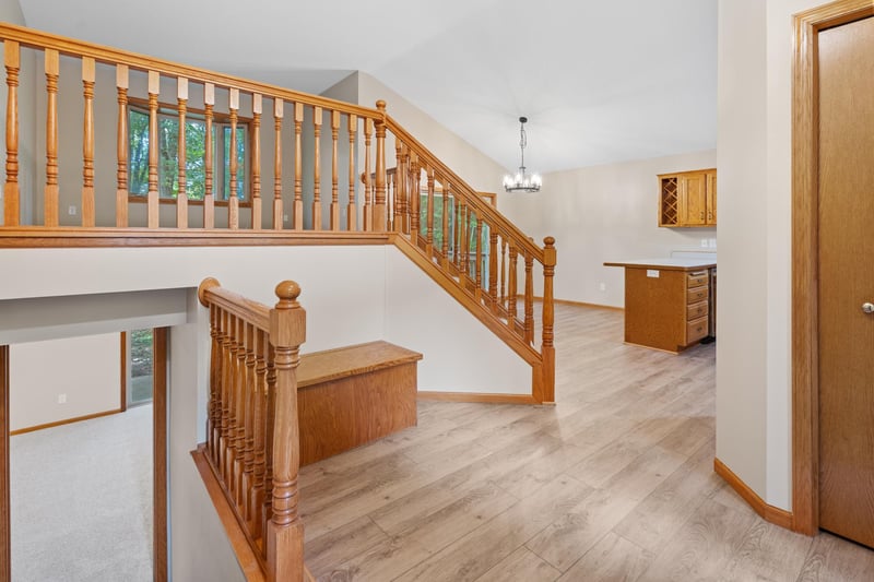 40818 Finley Rd, North Branch, MN 55056