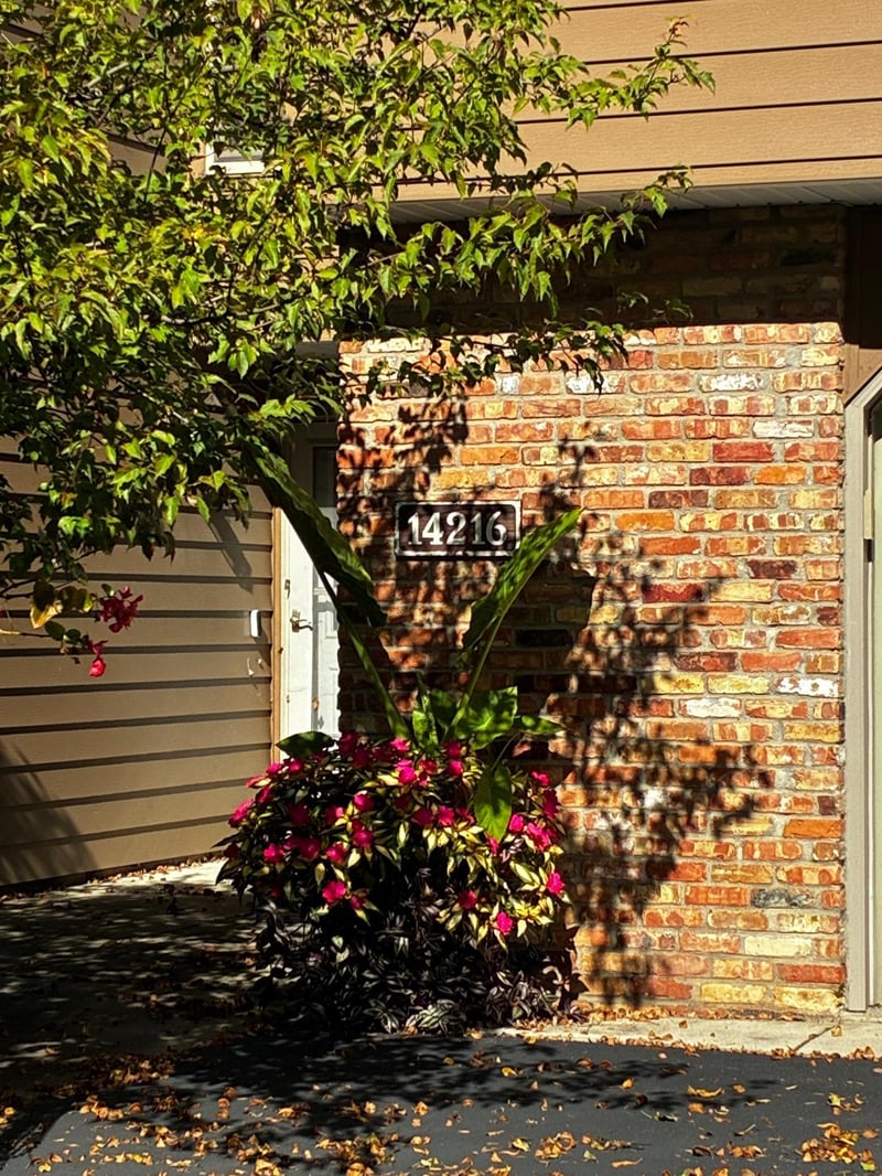 14216 Chestnut Dr, Eden Prairie, MN 55347