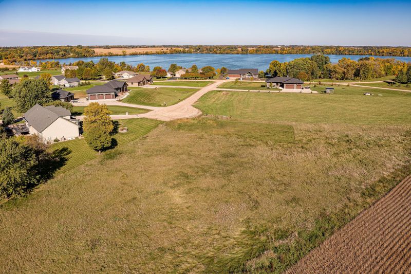 19772 Judge Ct, Silver Lake, MN 55381