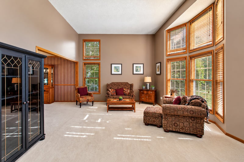 4161 Kingston Ct, Eagan, MN 55123