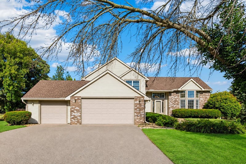 4161 Kingston Ct, Eagan, MN 55123