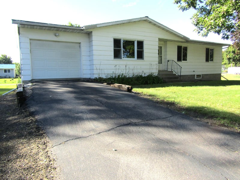 1617 7th Ave, Granite Falls, MN 56241