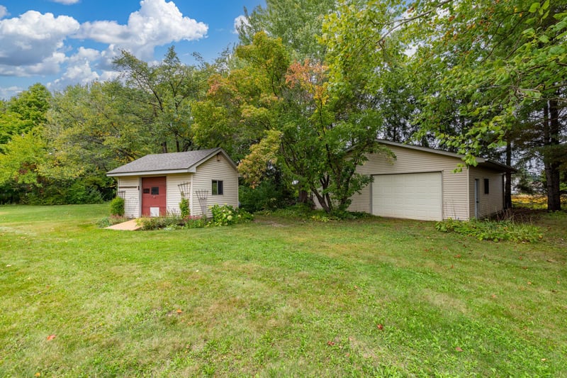 N7767 1185th St, River Falls, WI 54022