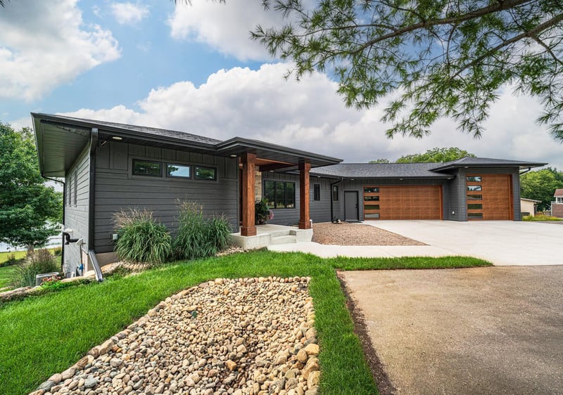 48953 N Shore Rd, Waterville, MN 56096