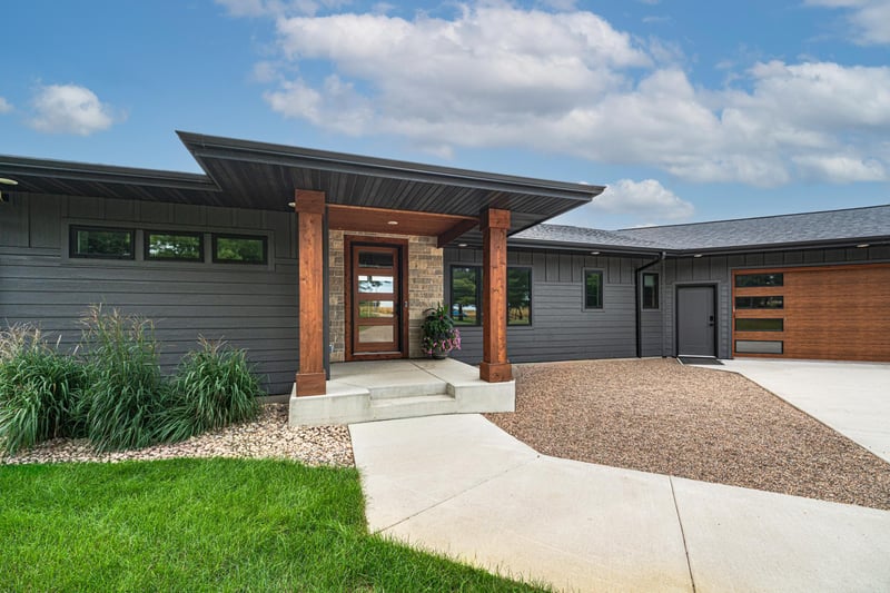 48953 N Shore Rd, Waterville, MN 56096