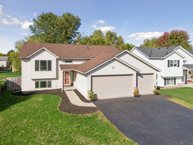 312 12th St, Farmington, MN 55024