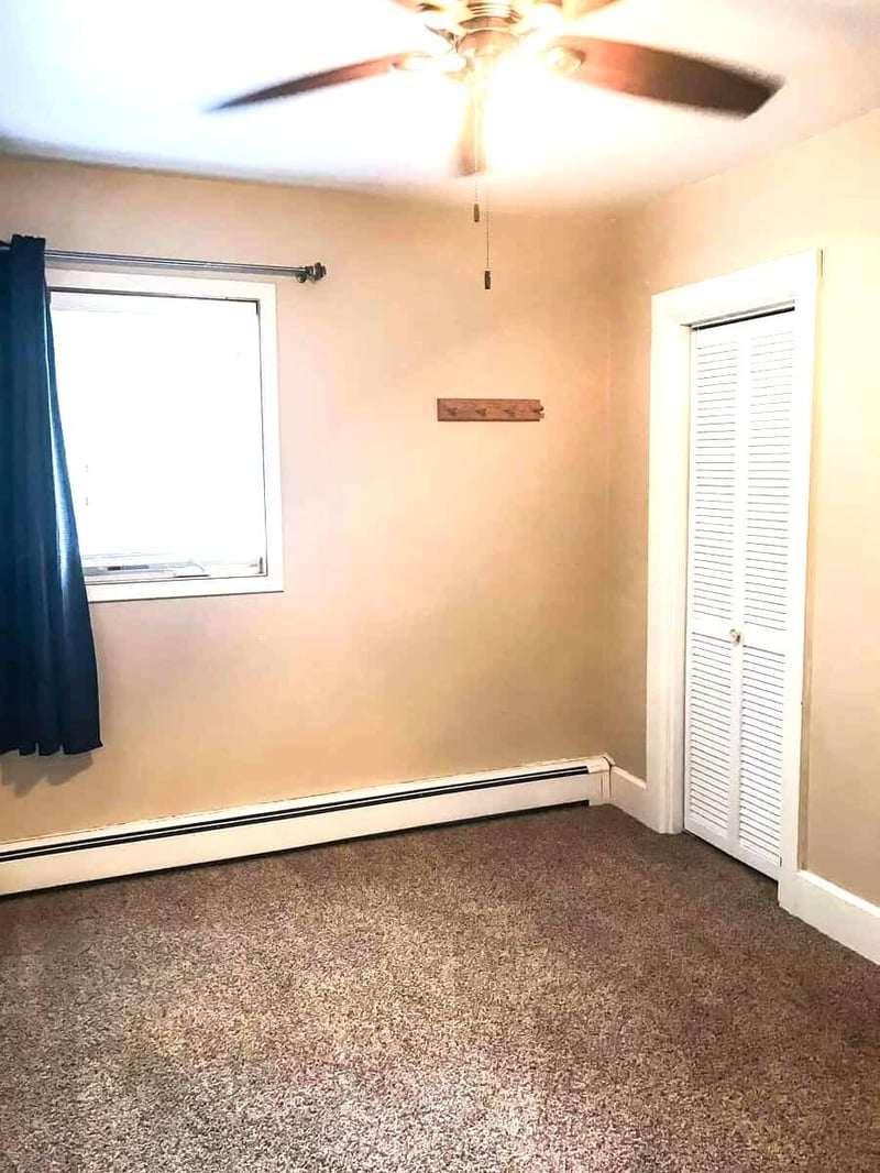 421 E Sanborn St, Winona, MN 55987