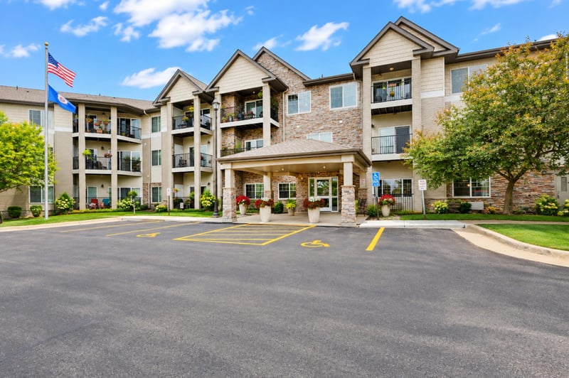 2301 10th St NW #116, Austin, MN 55912