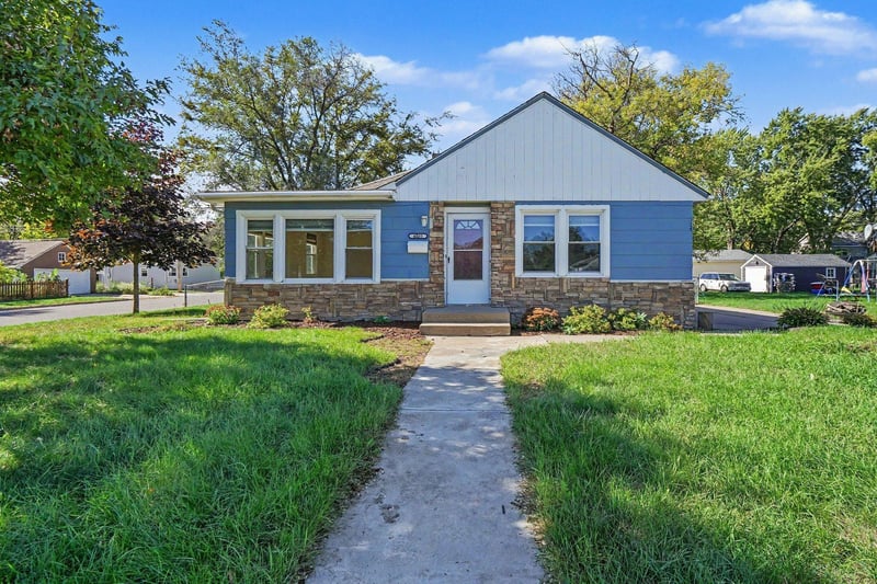 4403 Zane Ave N, Crystal, MN 55422